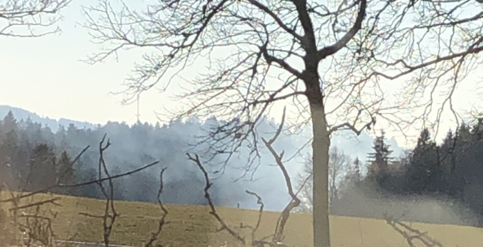Am 5.3.21 brannten bei Tramelan im Berner Jura mindestens zwei Feuer.